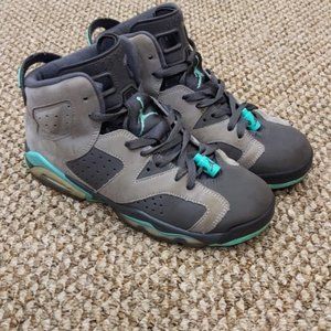 Jordan 6 Green Glow